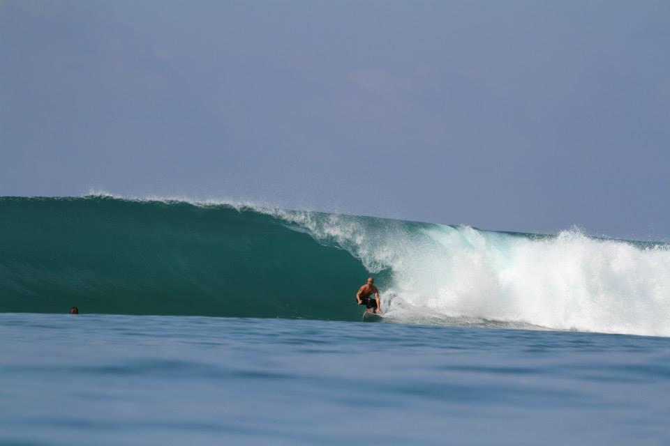Oseda Nias Surf House Hotel Hilibotodane Exterior photo
